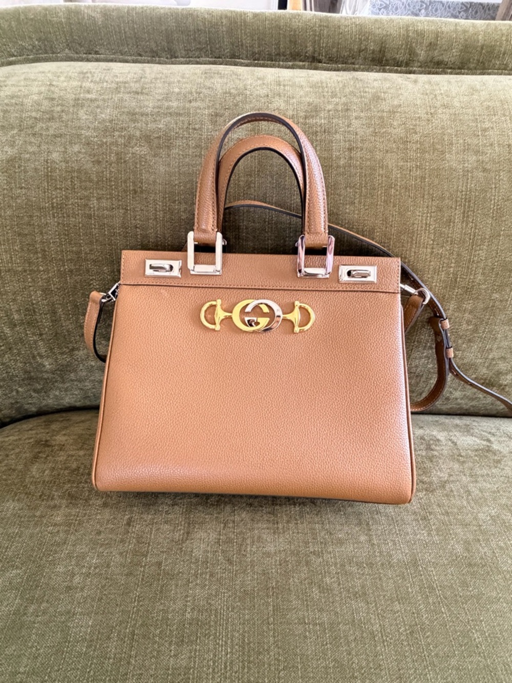 Gucci Tan Leather Top-Handle Satchel with Gold Hardware- Zumi line.